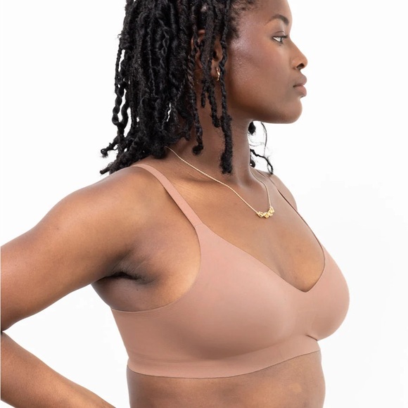 UNDERSTANCE Light 'n Free Wireless Demi T-Shirt Bra 32A/B/C in latte. New - Picture 2 of 7